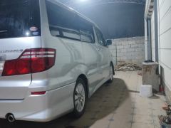 Photo of the vehicle Toyota Alphard