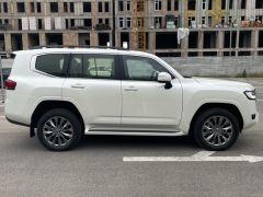 Фото авто Toyota Land Cruiser