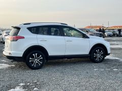 Сүрөт унаа Toyota RAV4