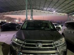 Сүрөт унаа Toyota Highlander