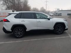 Сүрөт унаа Toyota RAV4