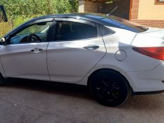 Сүрөт унаа Hyundai Solaris