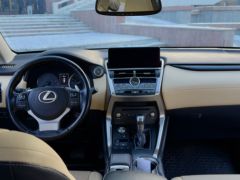 Photo of the vehicle Lexus NX