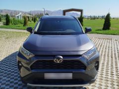 Сүрөт унаа Toyota RAV4