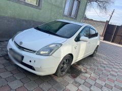 Фото авто Toyota Prius