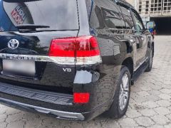 Сүрөт унаа Toyota Land Cruiser