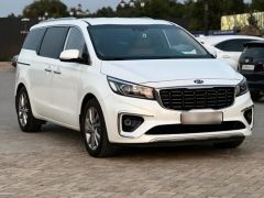 Фото авто Kia Carnival