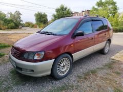 Фото авто Toyota Picnic