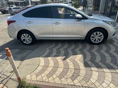 Photo of the vehicle Hyundai Solaris