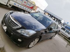 Photo of the vehicle Toyota Crown