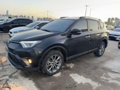 Сүрөт унаа Toyota RAV4