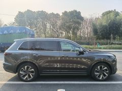 Photo of the vehicle LiXiang One