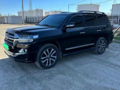 Фото авто Toyota Land Cruiser