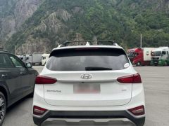 Сүрөт унаа Hyundai Santa Fe