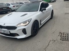 Сүрөт унаа Kia Stinger