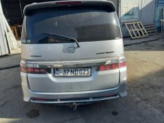 Фото авто Honda Stepwgn