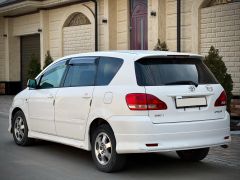 Фото авто Toyota Ipsum