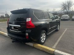 Photo of the vehicle Lexus GX