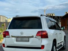 Сүрөт унаа Toyota Land Cruiser