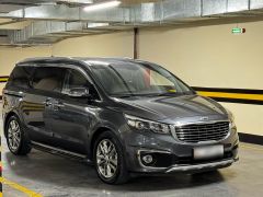 Photo of the vehicle Kia Carnival