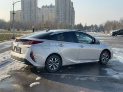 Фото авто Toyota Prius