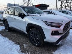 Сүрөт унаа Toyota RAV4