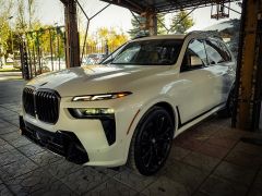 Фото авто BMW X7