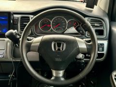 Сүрөт унаа Honda Stepwgn