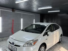 Фото авто Toyota Prius