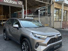 Сүрөт унаа Toyota RAV4