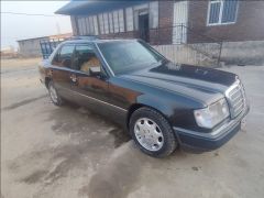 Photo of the vehicle Mercedes-Benz W124