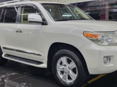 Сүрөт унаа Toyota Land Cruiser