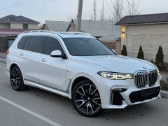 Фото авто BMW X7