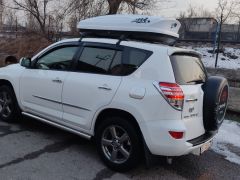 Сүрөт унаа Toyota RAV4