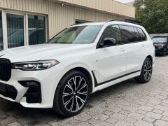 Фото авто BMW X7