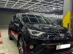 Сүрөт унаа Toyota RAV4