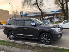 Фото авто Toyota Land Cruiser