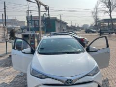 Сүрөт унаа Toyota Corolla