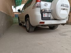 Сүрөт унаа Toyota Land Cruiser Prado