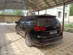 Сүрөт унаа Kia Carnival