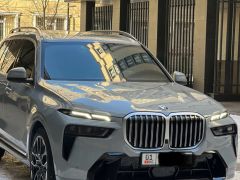 Фото авто BMW X7