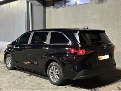 Сүрөт унаа Toyota Sienna