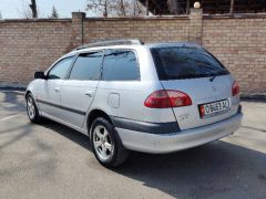 Фото авто Toyota Avensis