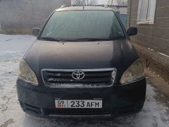 Фото авто Toyota Avensis Verso