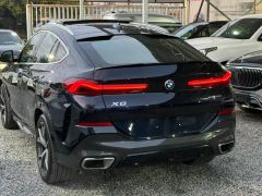 Photo of the vehicle BMW X6