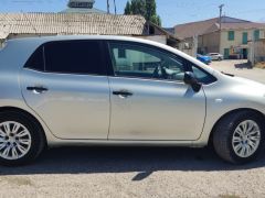 Сүрөт унаа Toyota Auris