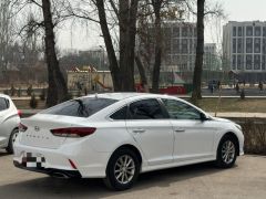 Photo of the vehicle Hyundai Sonata