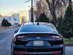 Сүрөт унаа Kia Stinger