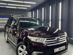 Сүрөт унаа Toyota Highlander