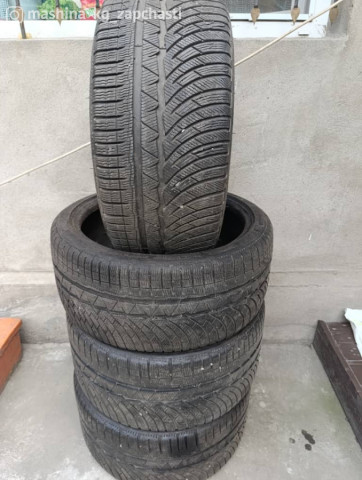 Tires - Шины НОКИА ХАККА 235\55\R17 пара шиповка 5т сом